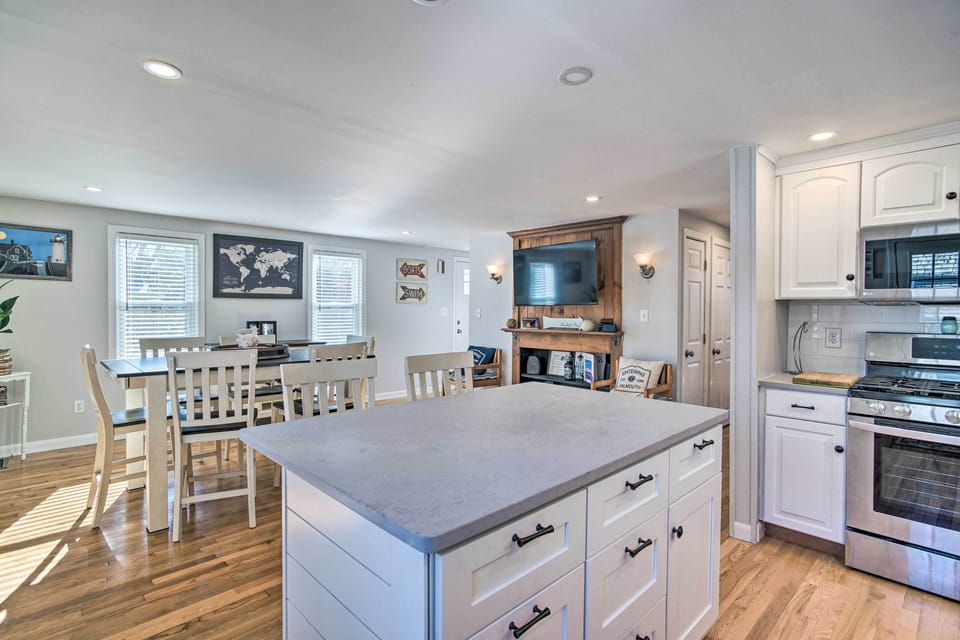 Fully Equipped Kitchen | Cooking Basics