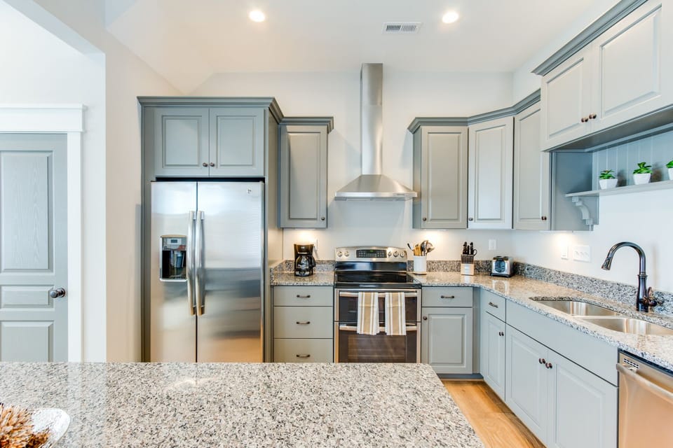 Fully Stocked Kitchen