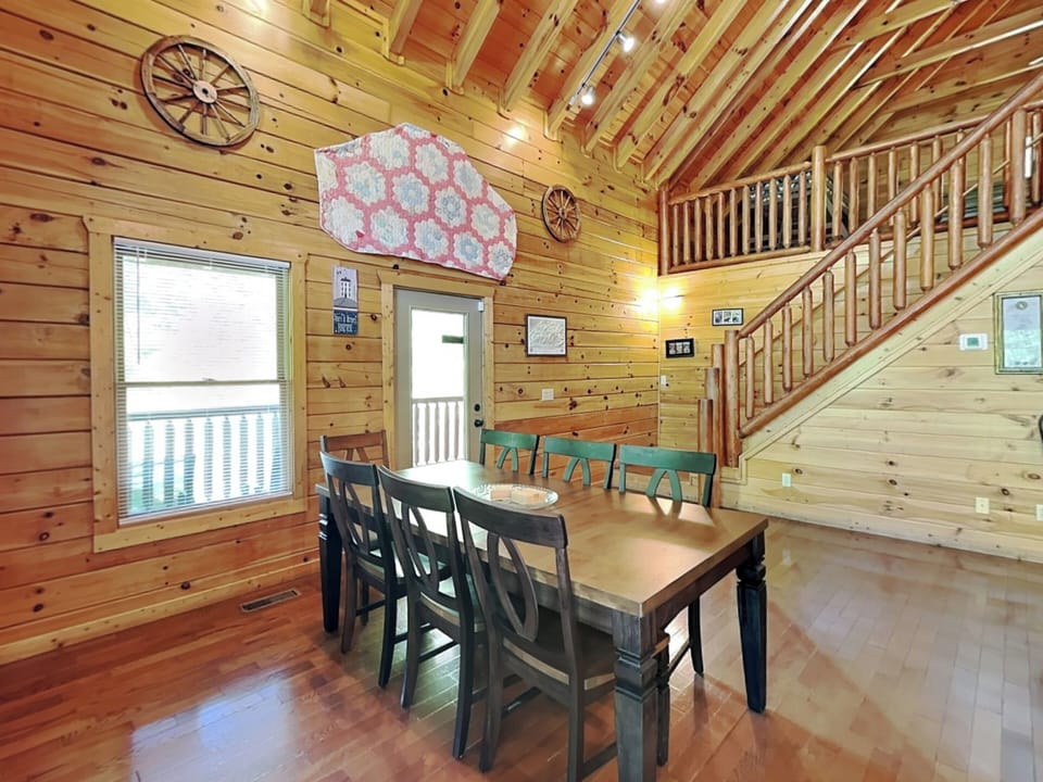 Dining Area - Second Floor