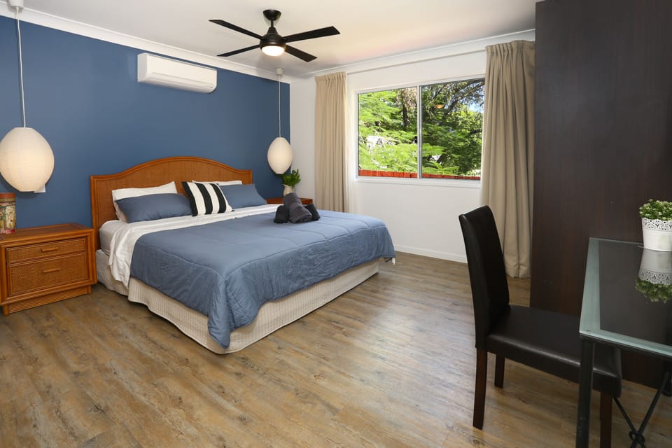 Spacious Main Bedroom with large wardrobe, plus En suite Bathroom