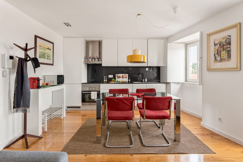 Spacious and bright open kitchen