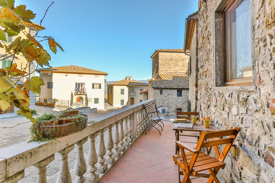 Balcony / Terrace / Patio, Building Exterior