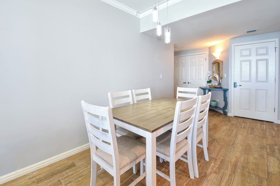 Silver Shells St. Croix 1404 - Dining Area