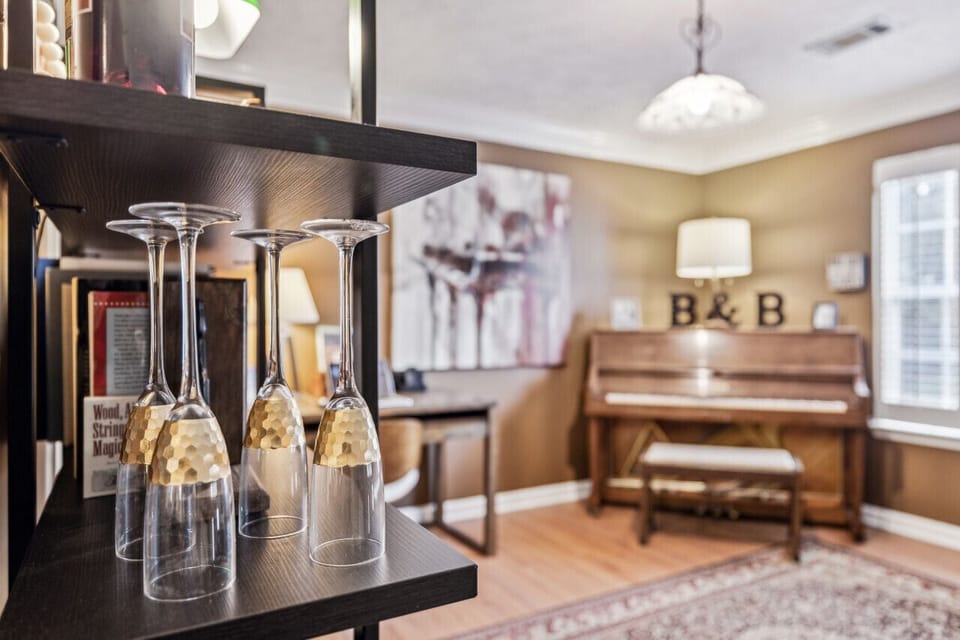 Piano-feel free to enjoy!