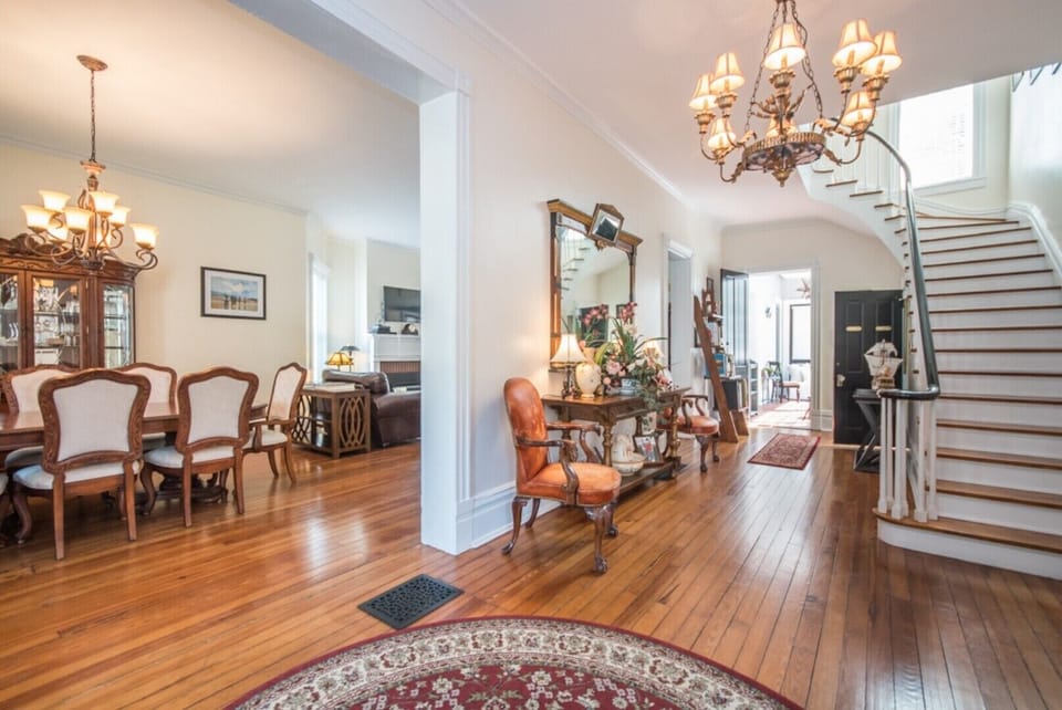 Foyer and stairs to 3 bedroom suites