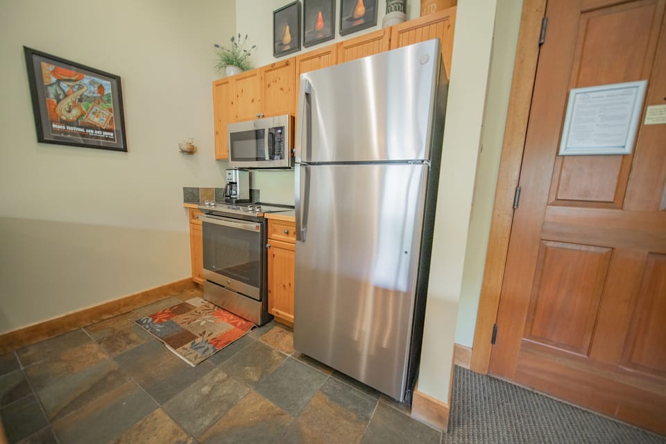 Fully equipped kitchen