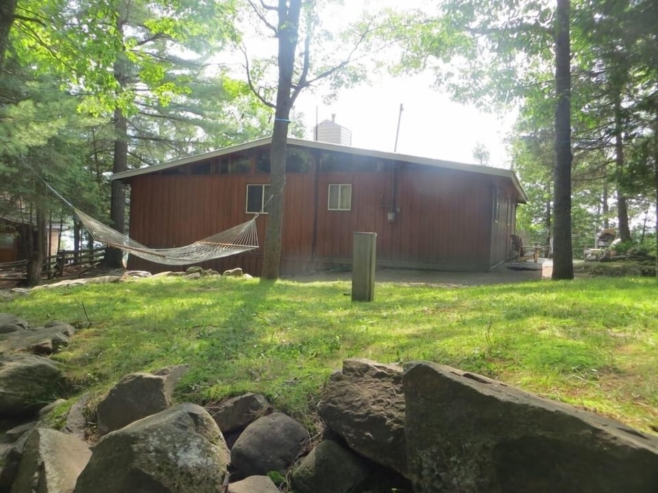 Driveway view of Cottage