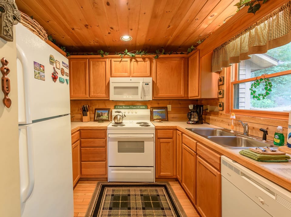 Celtic Cabin Kitchen