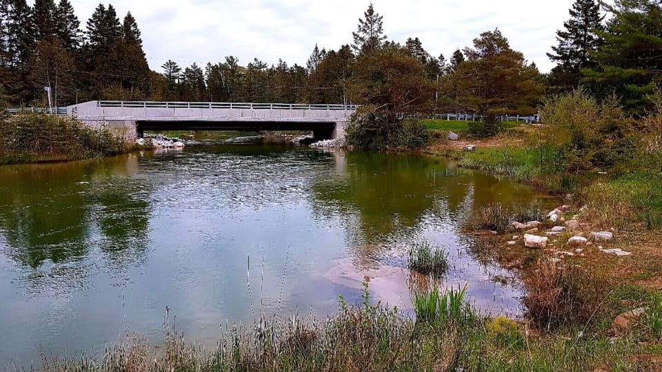 Mindemoya River flows into Providence Bay
