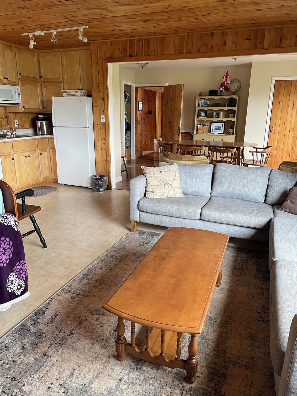 Livingroom 2 ( kids side)  Kitchen 2
