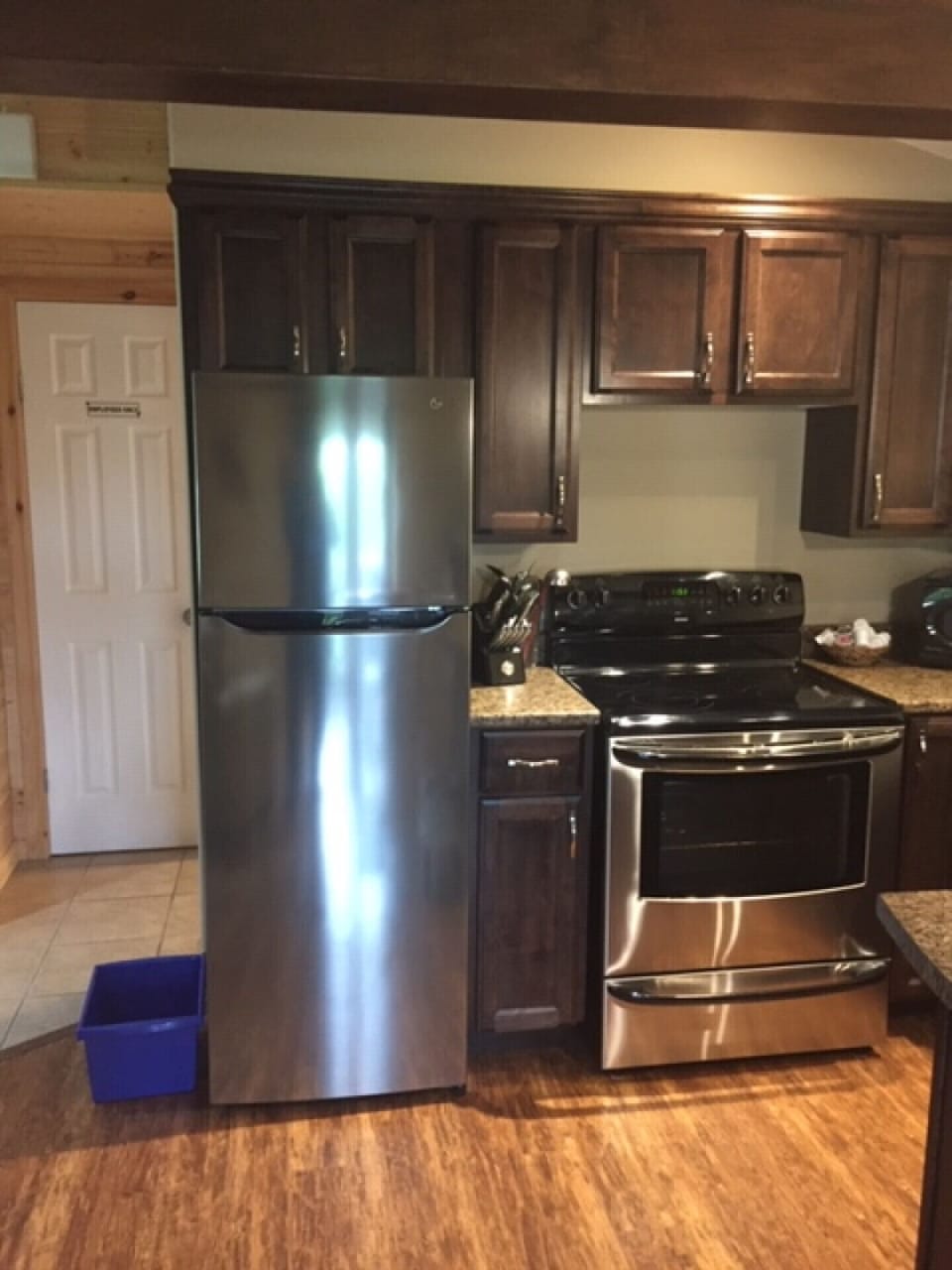 stainless steel apliances
