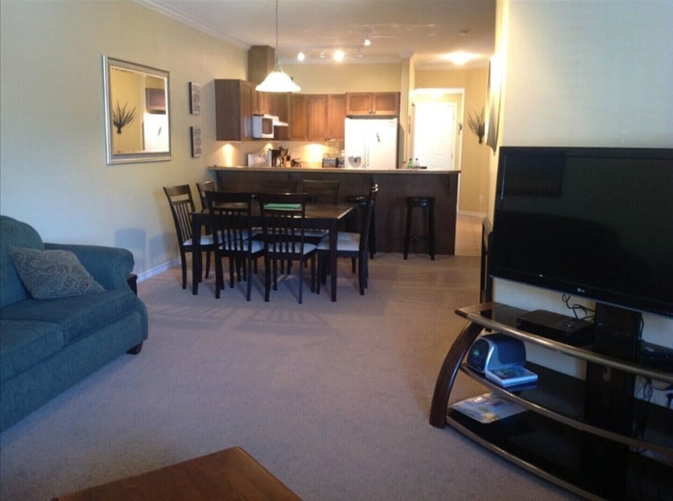 Dining Room and Kitchen