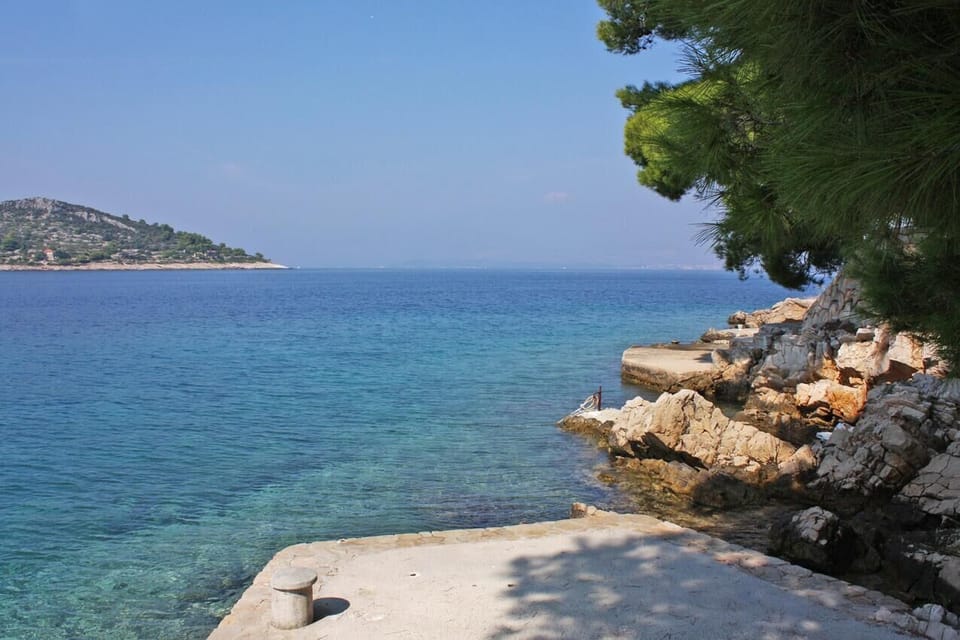 Nearby beaches