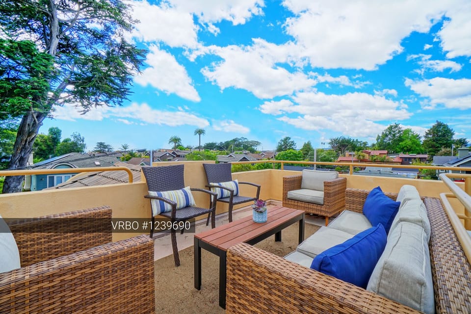 Comfy couches and chairs to enjoy sunrise with coffee or sunsets with wine!