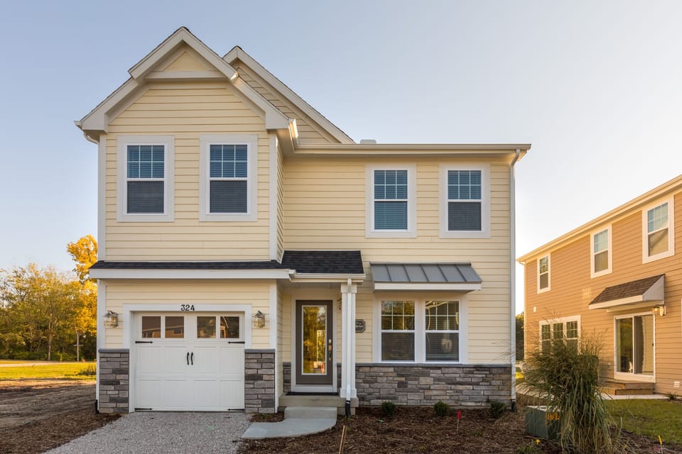 The New Haven Cottage is a bright & spacious pet friendly rental.