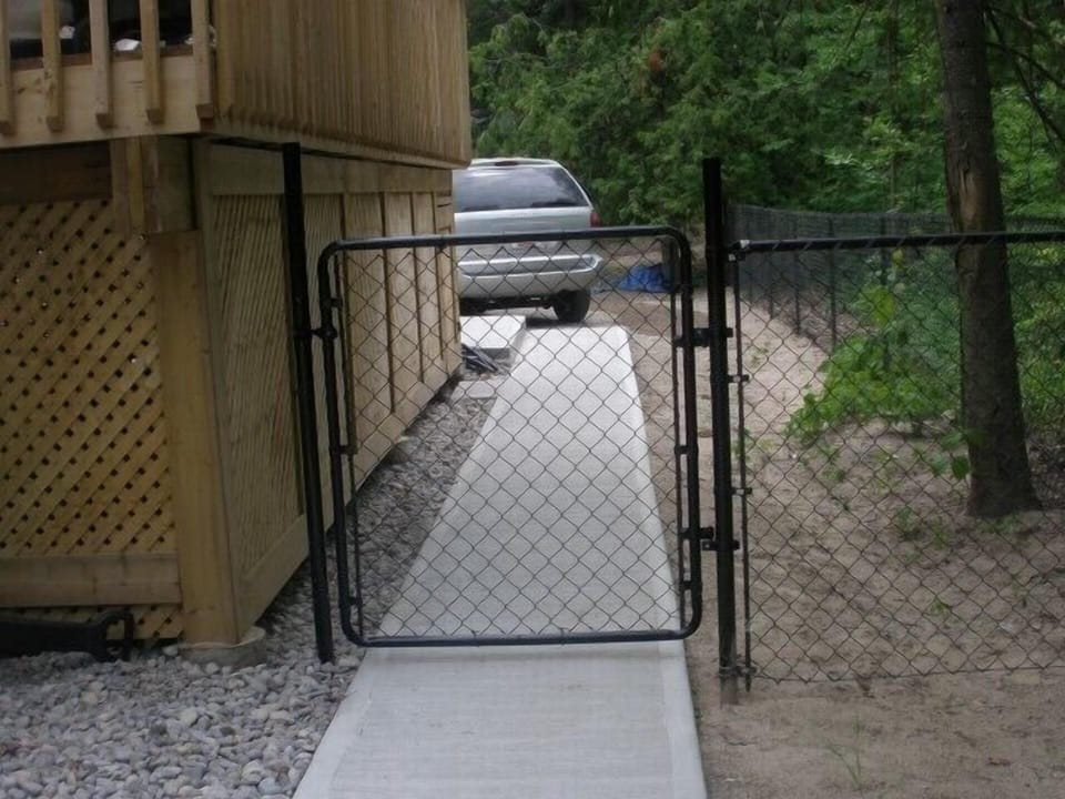 Backyard Access 2