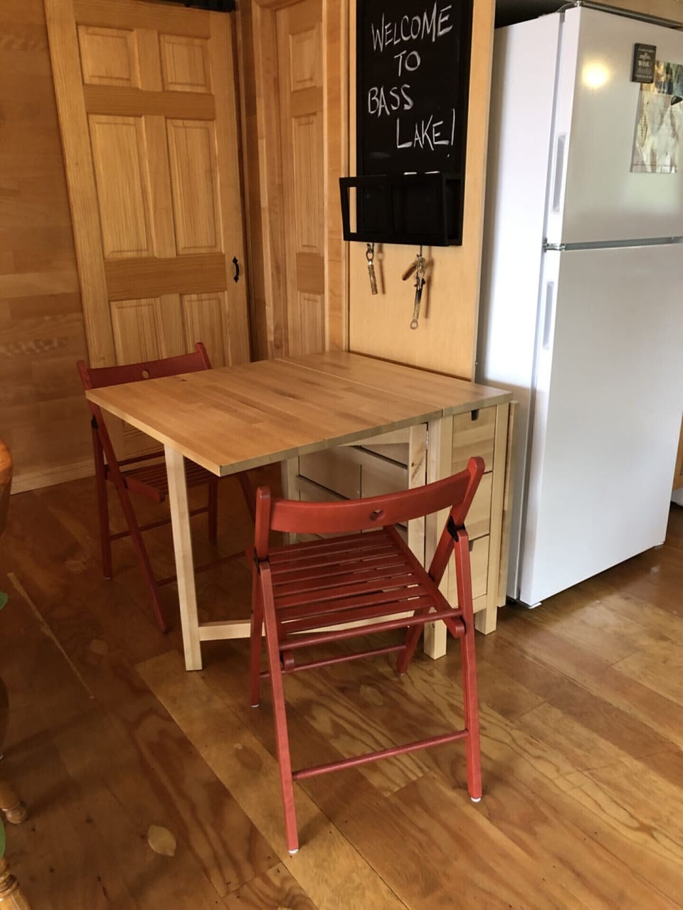 Additional Large Fold-out Table - 6 people (great for kids table)