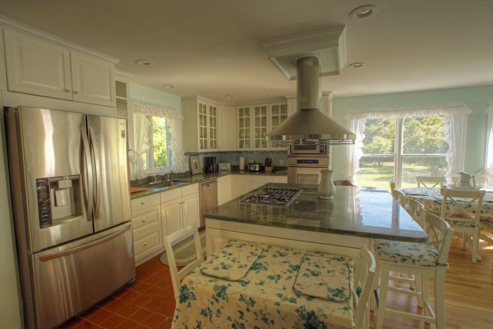 Gourmet Kitchen