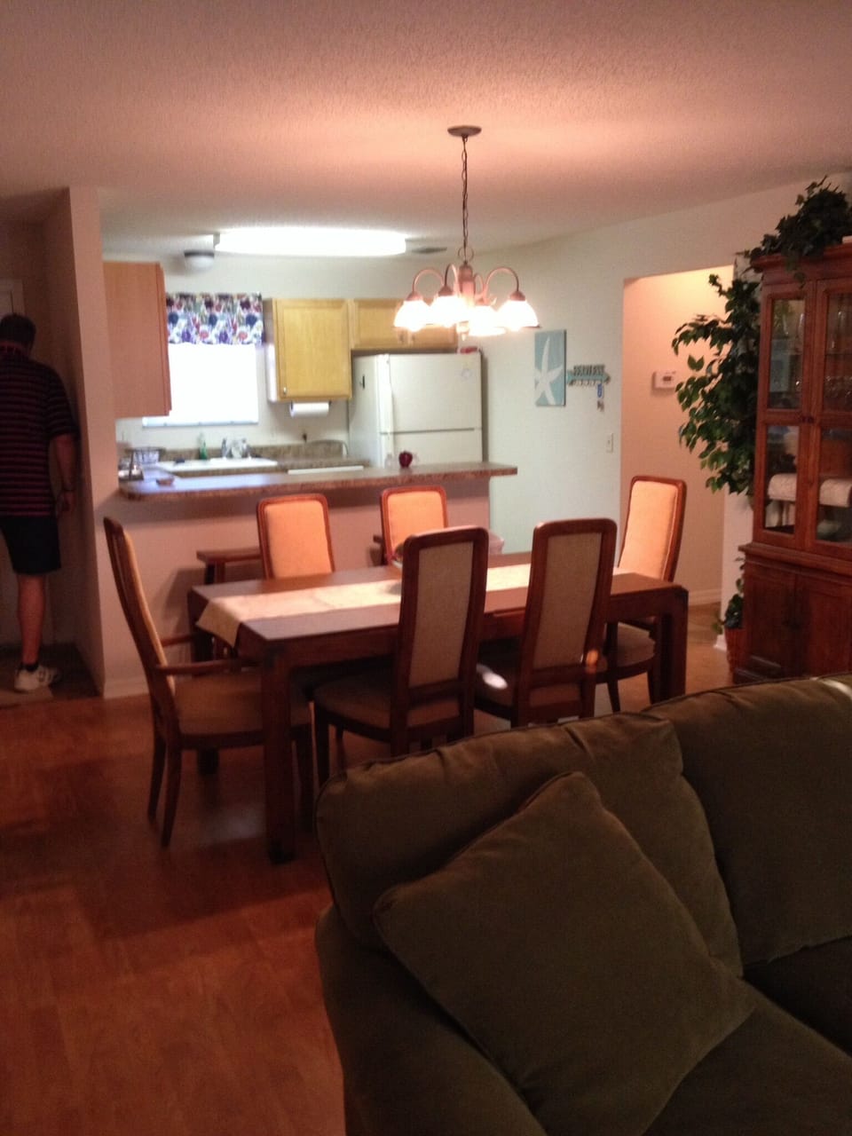 Open kitchen and dining room