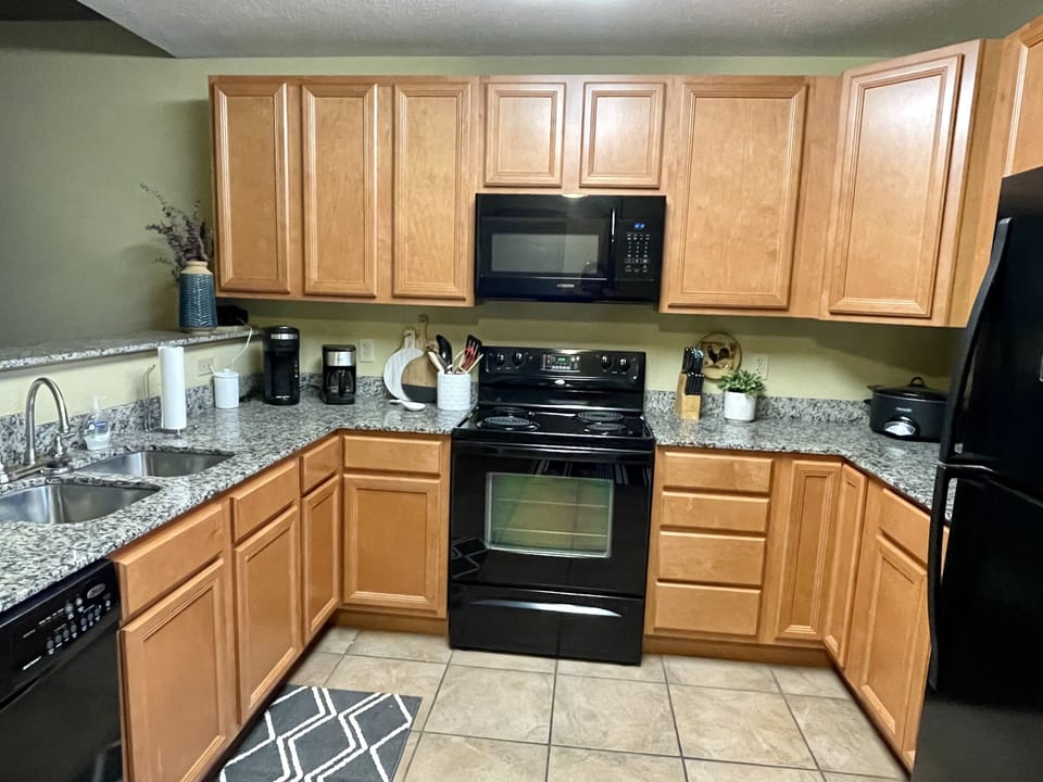 Fully stocked kitchen just bring your groceries and someone to cook 🥰