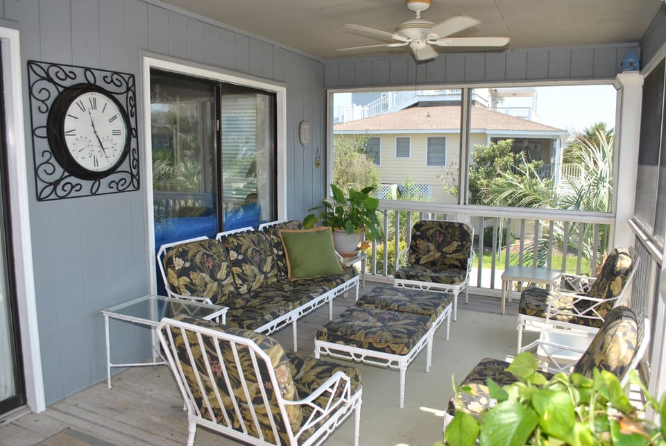Screened Porch