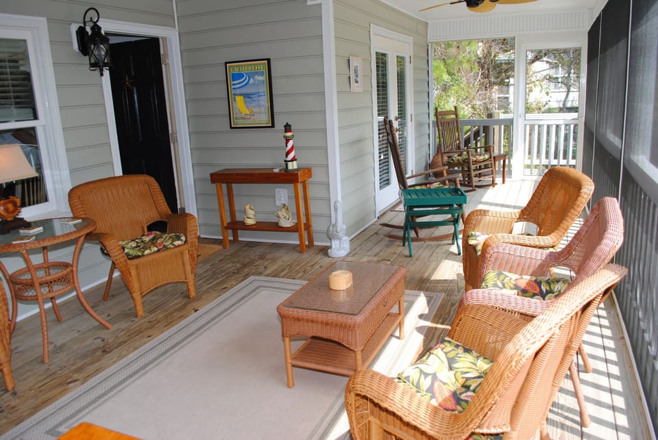 Screened Porch