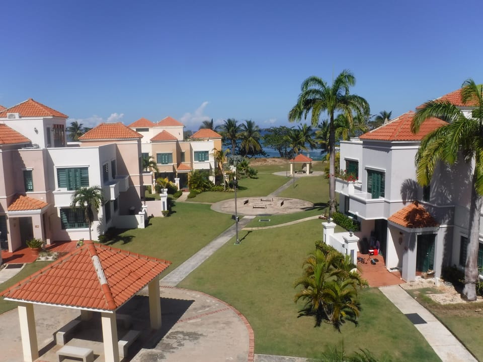 3rd floor patio beach and ocean view.  Super Star-ry night time views!