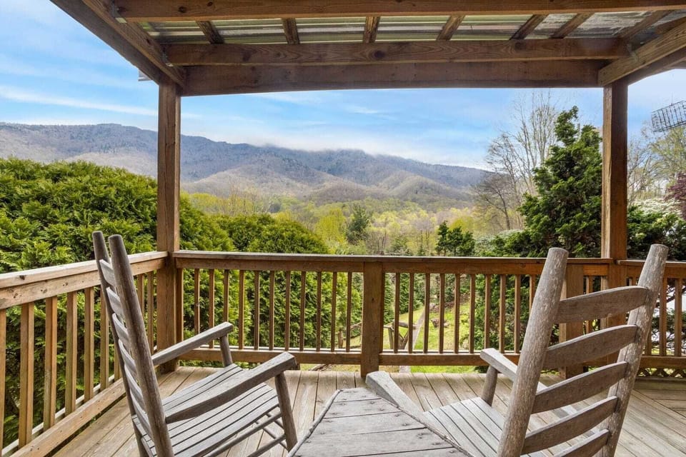 Welcome to Grandfather Getaway!