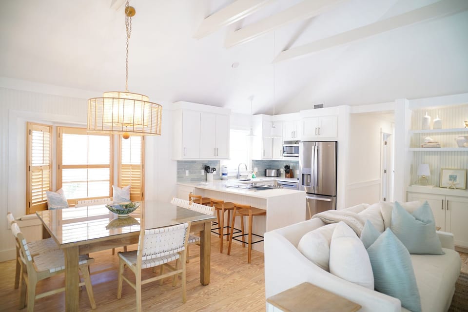 OPEN, COASTAL FIRST LEVEL, JUST RENOVATED, SLEEPS 8