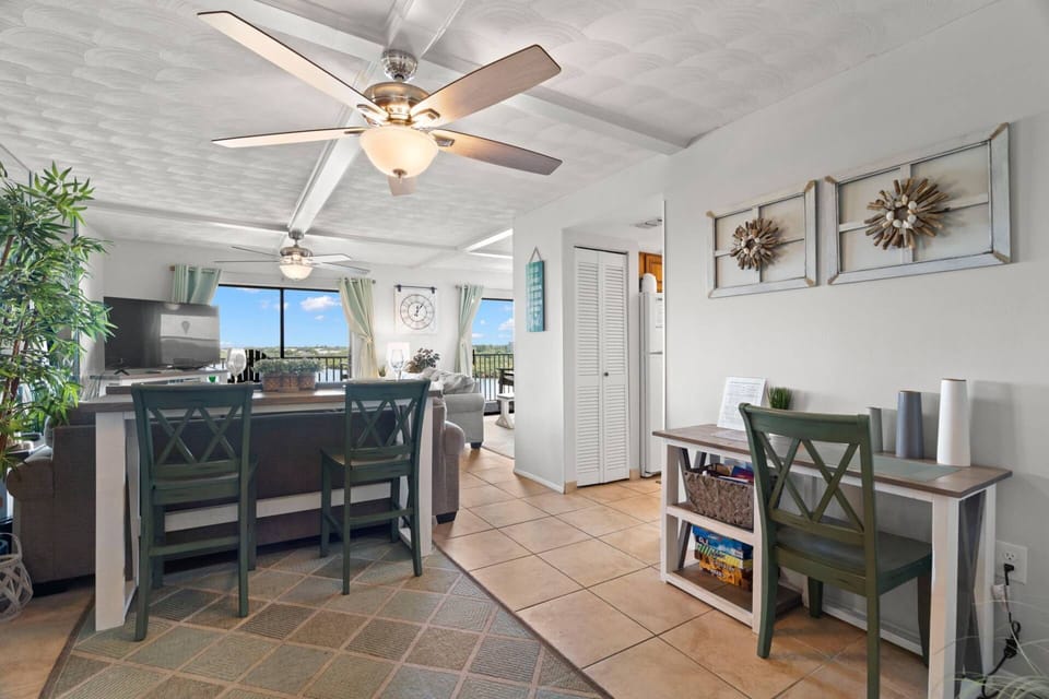 High Top Table Offers Additional Dining Space for Two with Spectacular Views