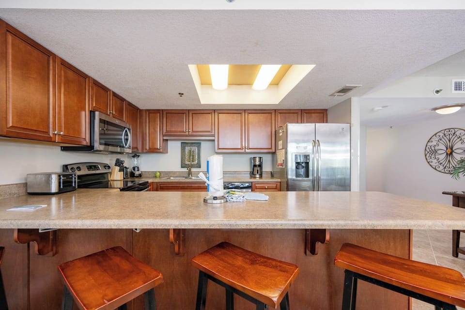 Embrace your culinary skills at the spacious counter, perfect for prepping meals while enjoying shared laughter