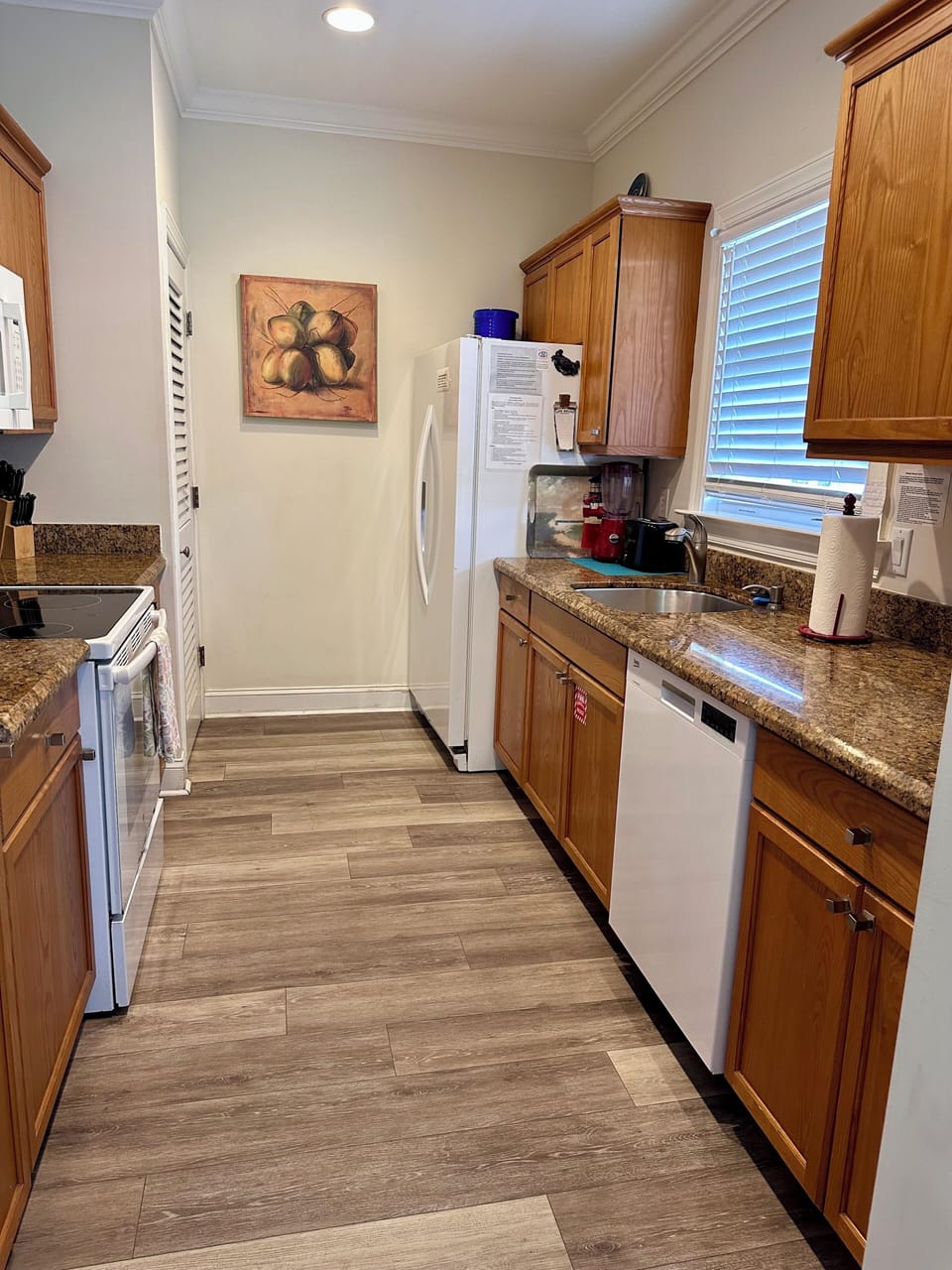 Fully stocked kitchen