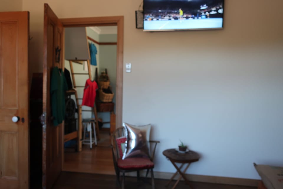 Farmhouse snug with wi-fi, meals and musical interludes.