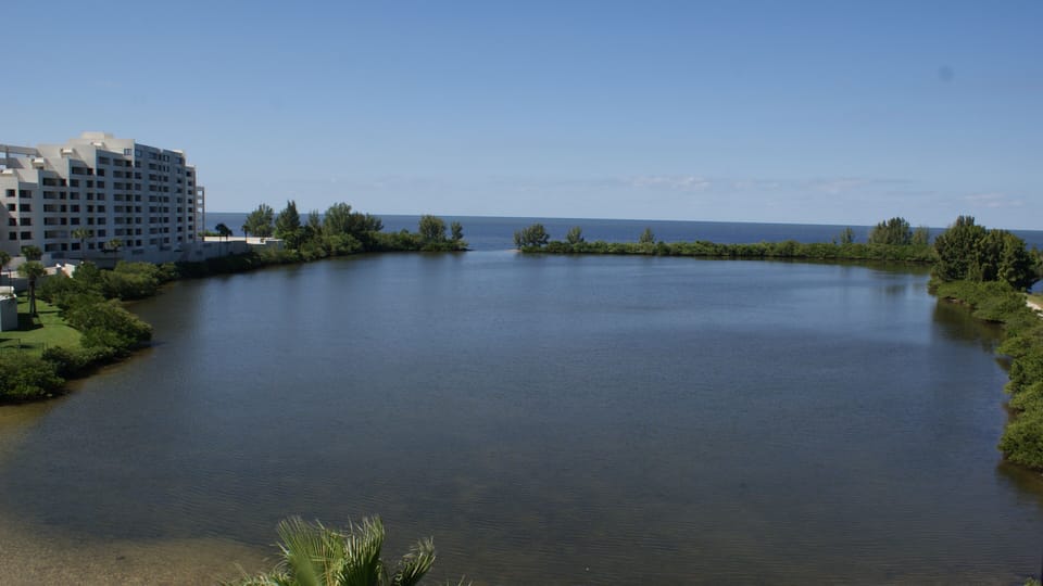 Private Lagoon and the Gulf views! 
