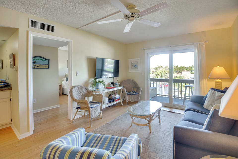 St. Augustine Beach Vacation Rental | 2BR | 2BA | 878 Sq Ft | Stairs Required