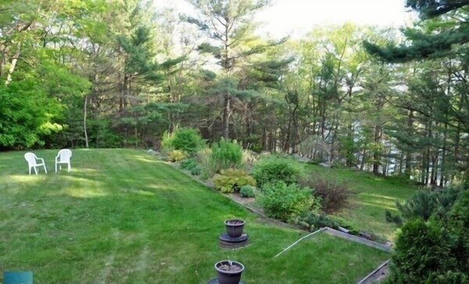 There's plenty of space for a game of  volleyball, croquet or even bocce ball.