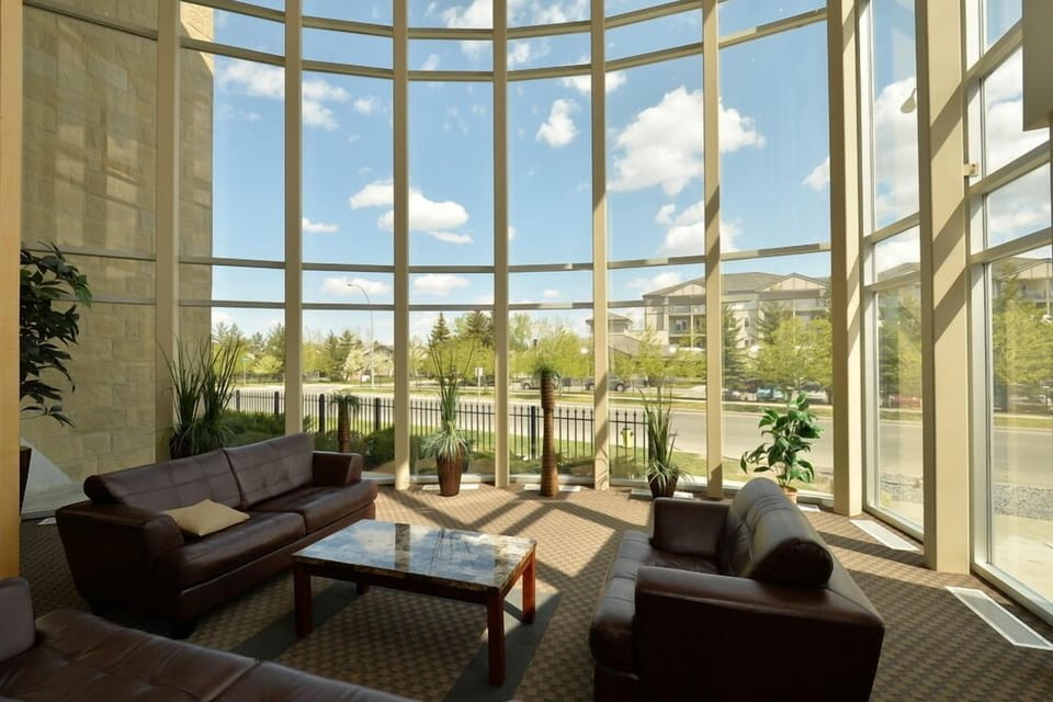 Atrium in the building main entrance