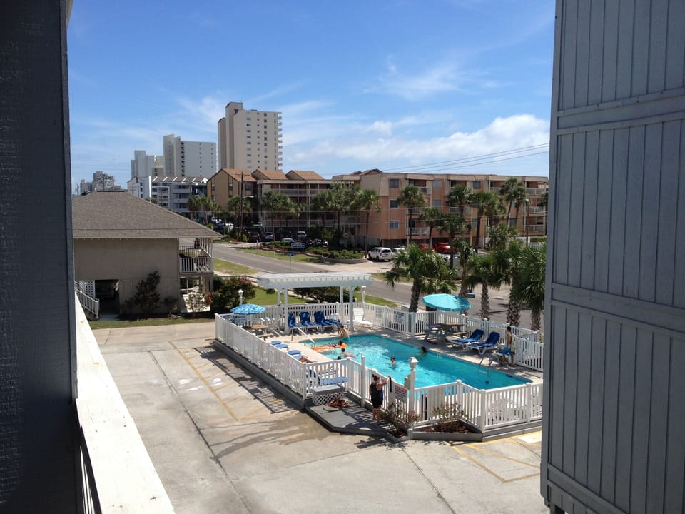 pool view