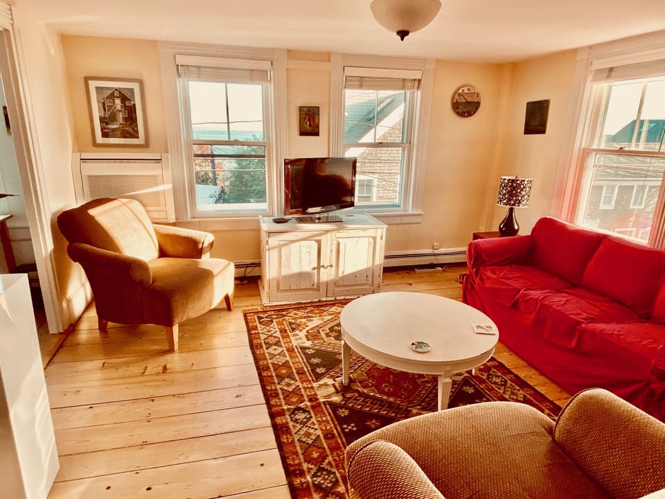 Living Room facing the bay

