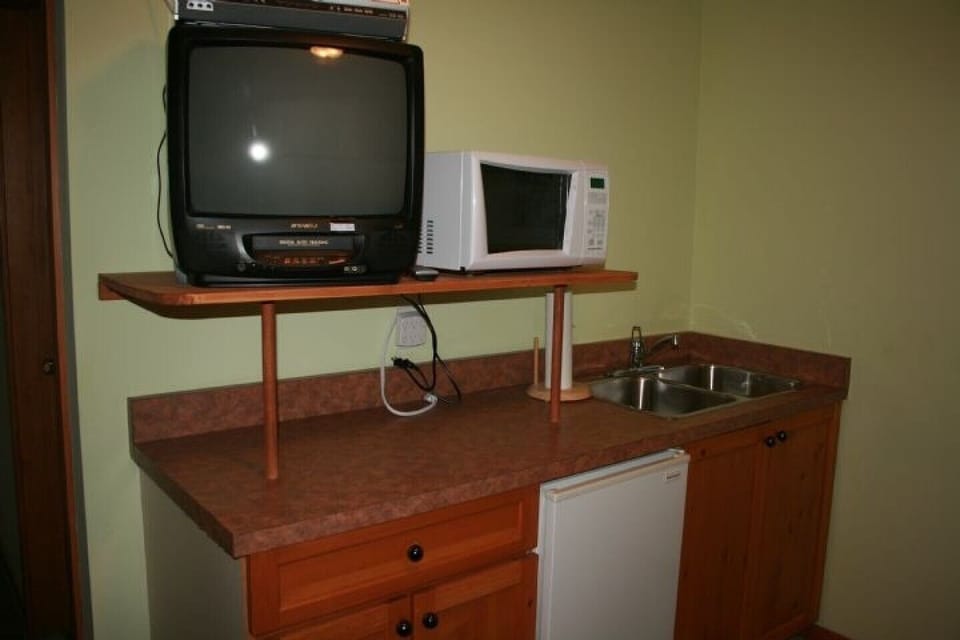 3rd Bedroom - Amenities