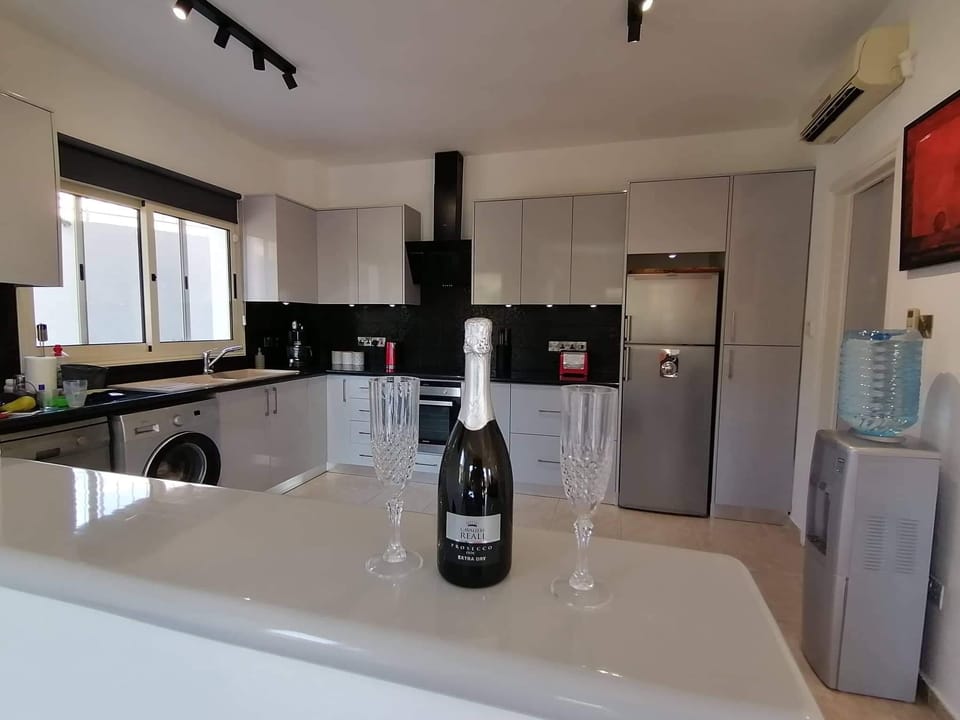 New Modern kitchen 
