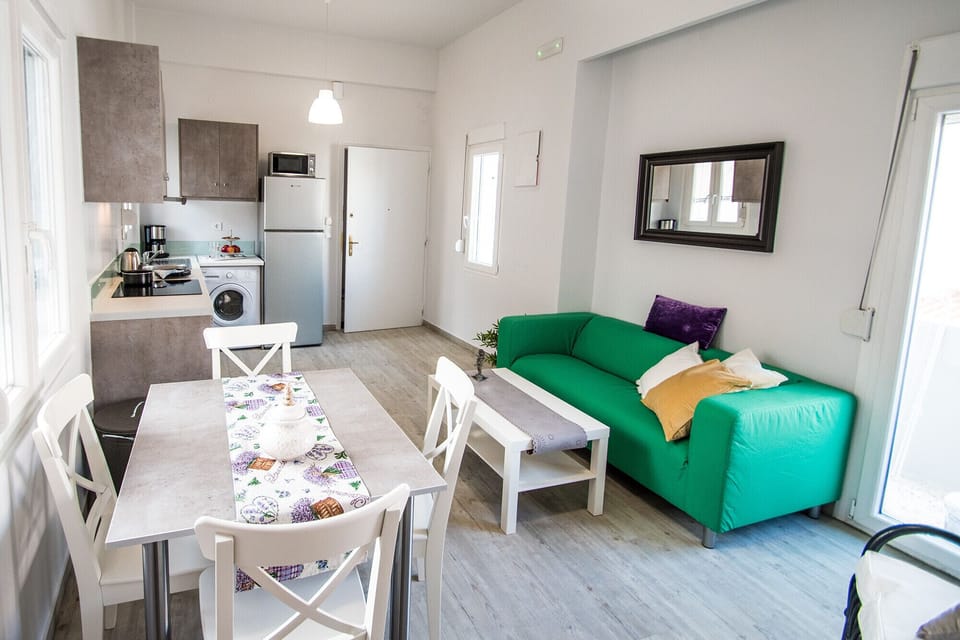 Living and dining area