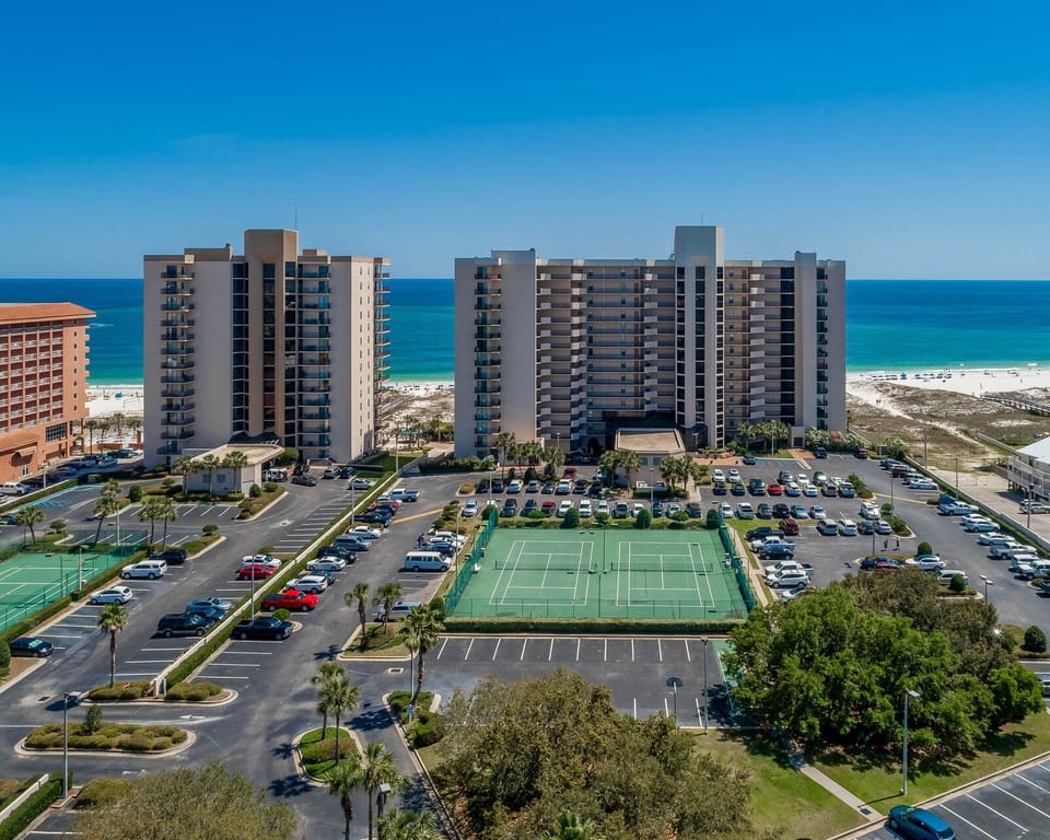Find your perfect beachfront getaway vacation rental at Phoenix East Condominiums in Orange Beach