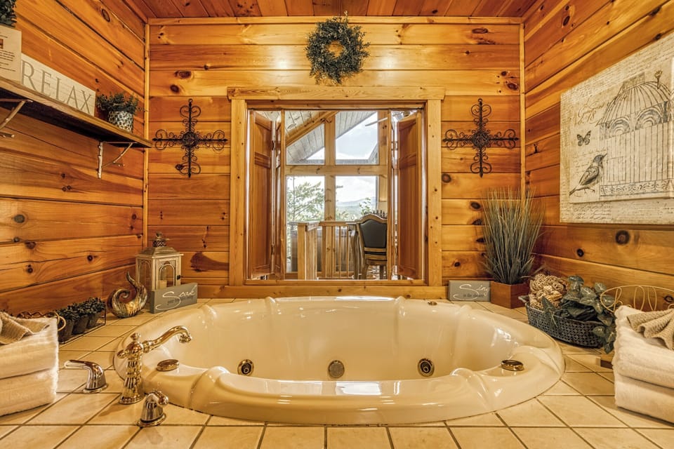 Jacuzzi Tub has Door Panels that open up for some outside viewing! 