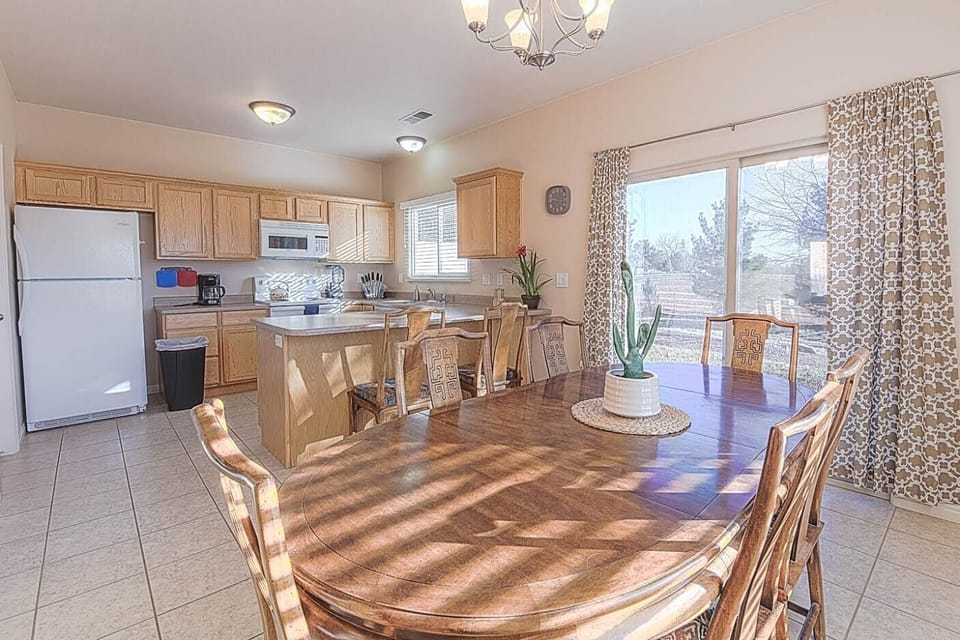 Fully stocked, dishwasher, toaster, coffee-maker, microwave, cookingware.