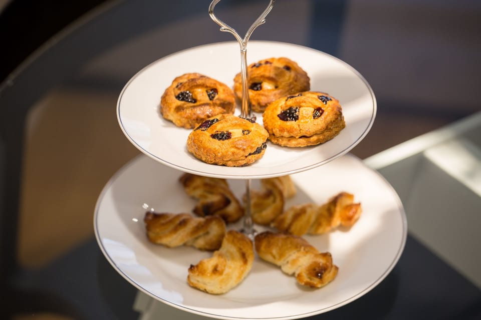 Pastries and cookies to welcome you