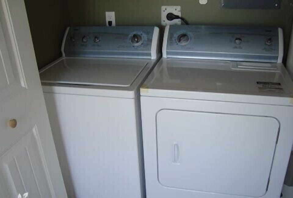 Washer/Dryer in the Millennium 2