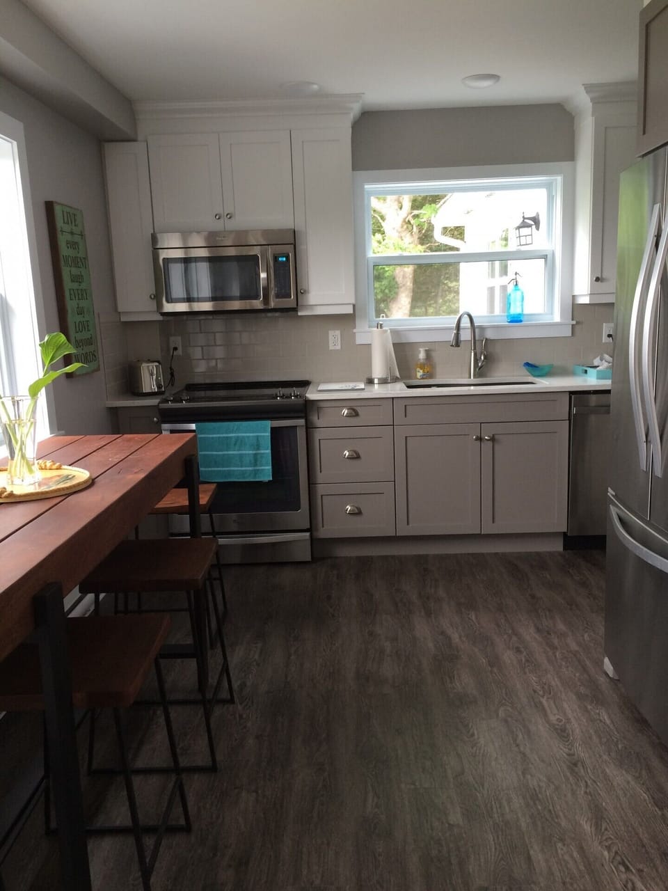 Brand-new kitchen and appliances