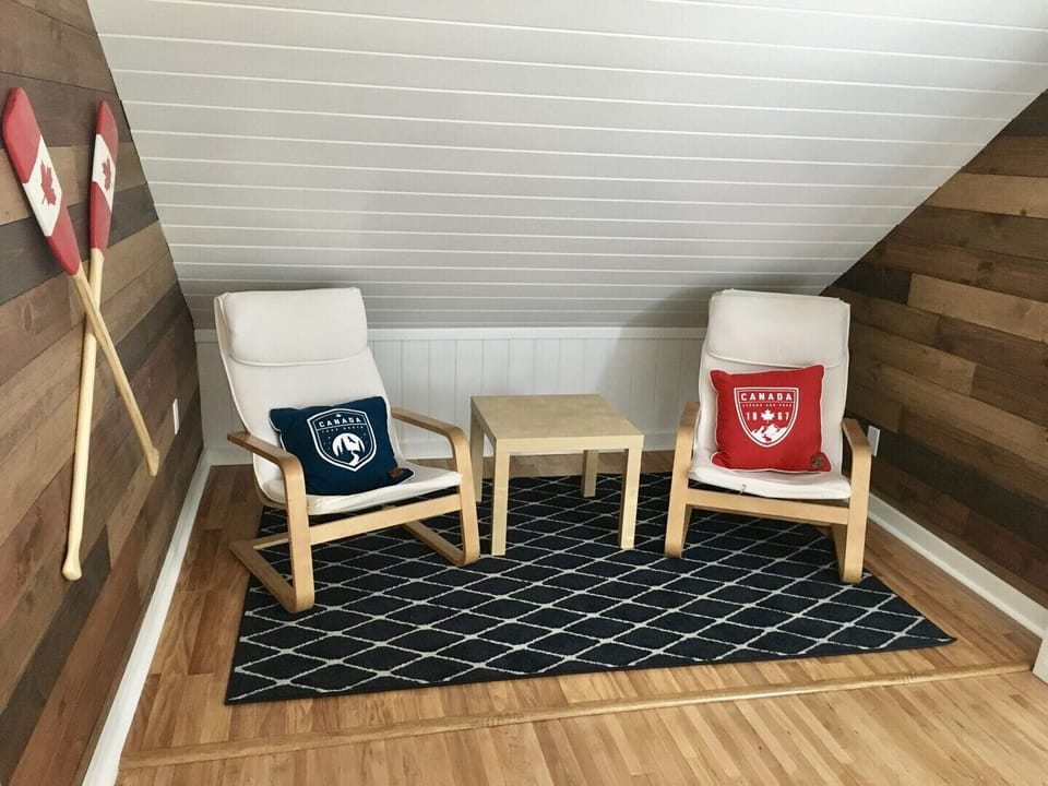 Upstairs bonus Space
