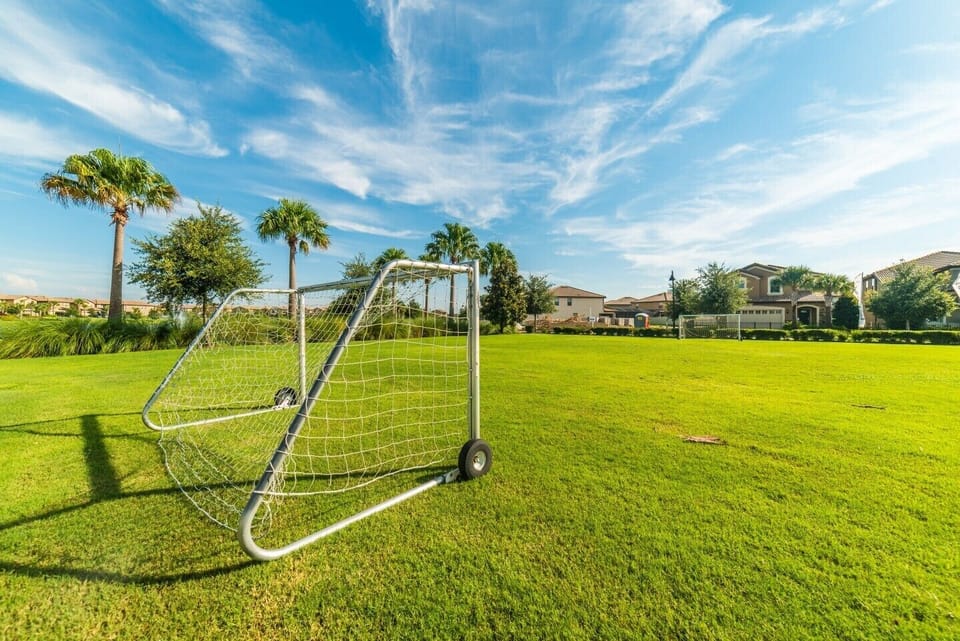 Sweet Home Vacation Disney Rentals Vacation Homes Florida Orlando Windsor At Westside Resort